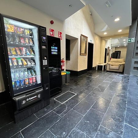 Center Sevilla Confort 6 Ngoại thất bức ảnh