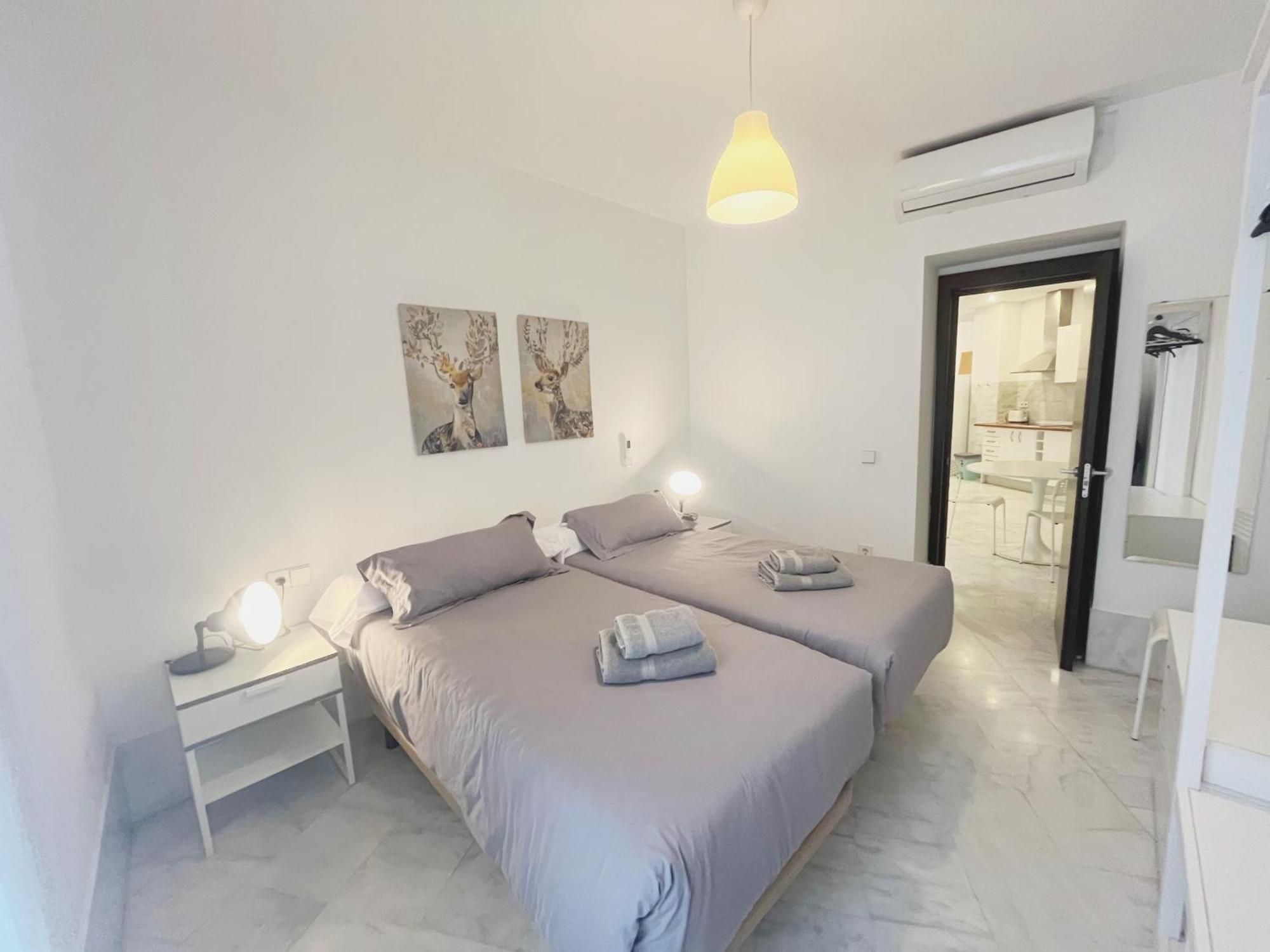 Center Sevilla Confort 6 Ngoại thất bức ảnh